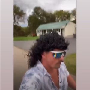 Meet your Posher, Nicholas